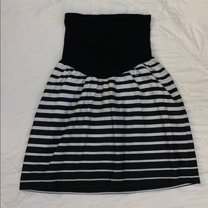 Black & white maternity skirt